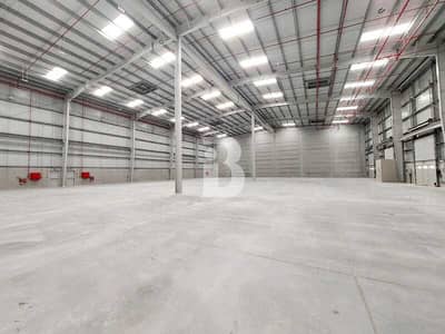 Warehouse for Rent in Al Dhafrah, Abu Dhabi - 34983 Sqft | Brand New Warehouse | High Power |