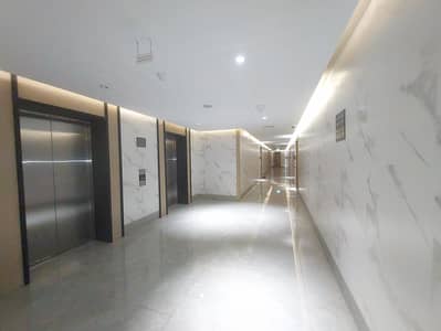 穆瓦利赫商业区， 夏尔迦 2 卧室公寓待租 - 20241231_144837. jpg