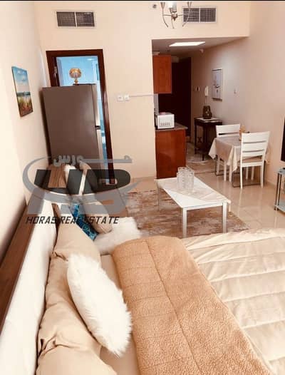 Spacious area, modern design, payment facilities, availability of all services