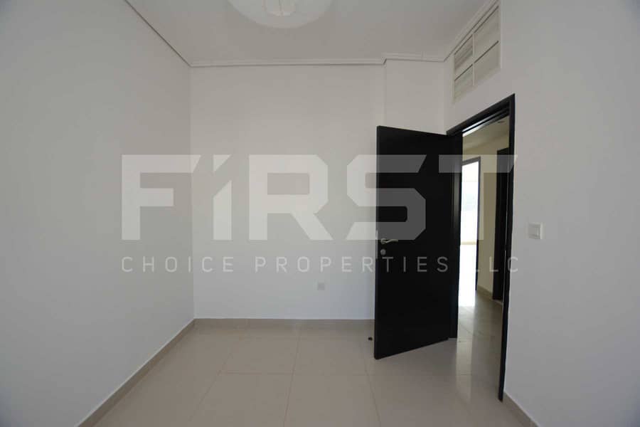 9 Internal Photo of 5 Bedroom Villa in Al Reef Villas 348.3 sq. m 3749 sq. ft (88). jpg
