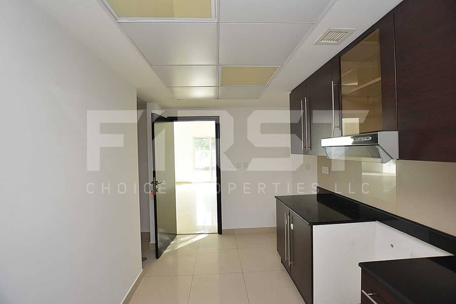 12 Internal Photo of 5 Bedroom Villa in Al Reef Villas 348.3 sq. m 3749 sq. ft (67). jpg