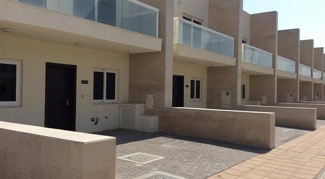 HOT DEAL 3 BED ROOM VILLA AVAILABLE FOR SALE