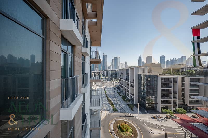 Large Layout | Central Park Facing | Balcony Large Layout | Central Park Facing | Balcony