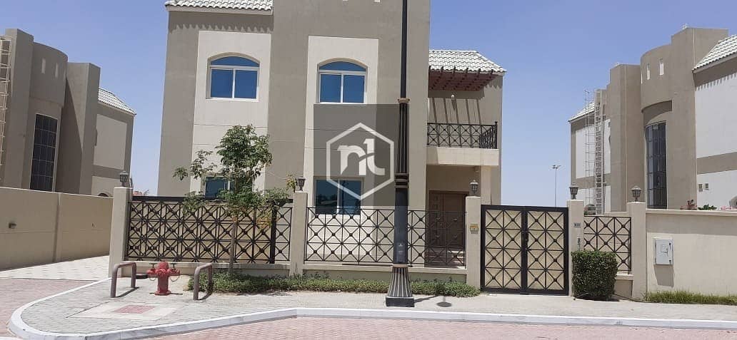 Ramadan Offer 5BR+maid+guest Room  Golf Course Lake View  Independent Villa in Throwaway Price