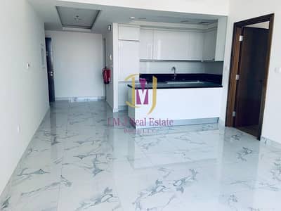 1 BR | Well-Maintained | Unfurnished | Pool View