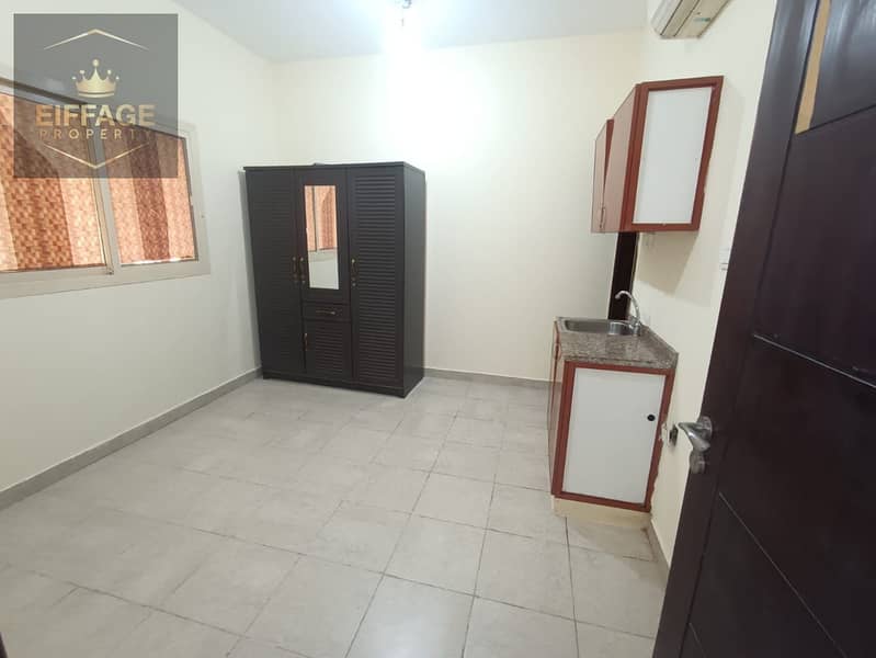 6 e5bd130f-bfa2-4a9b-ab26-5b5fff3191e3. jpg