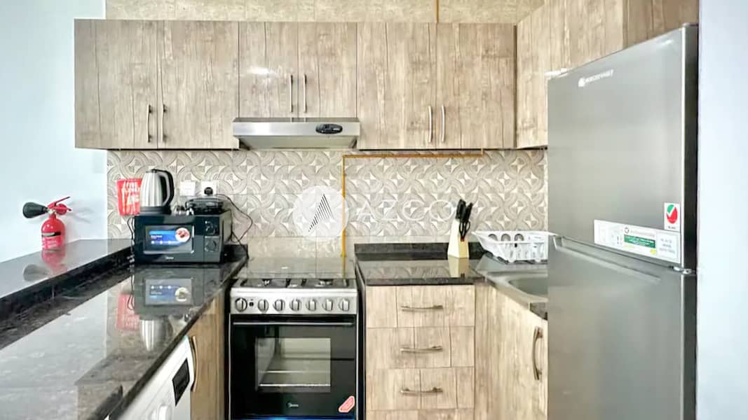 8 AZCO REAL ESTATE-2. jpg