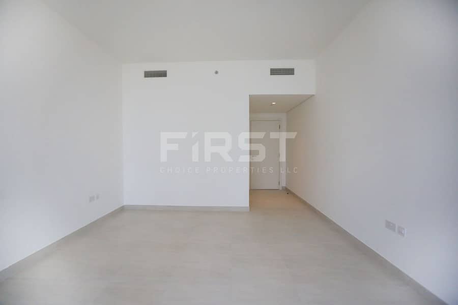 5 Internal Photo of 2 Bedroom Apartment in The Bridges Shams Abu Dhabi Al Reem Island Abu Dhabi UAE (2). jpg