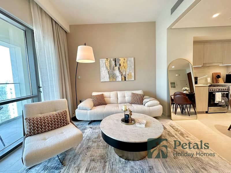 Waterfront Living Redefined | Experience Luxurious Stay at Vida Residence - Image 7