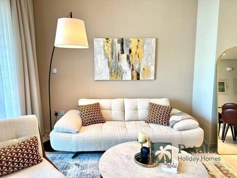 Waterfront Living Redefined | Experience Luxurious Stay at Vida Residence - Image 12