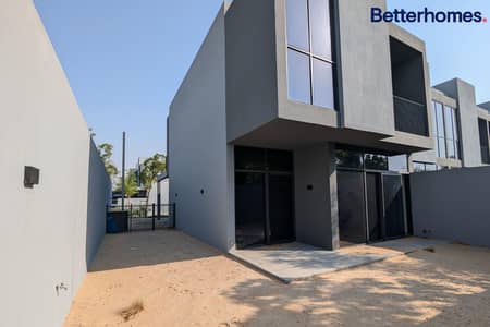 3 Bedroom Villa for Sale in Tilal City, Sharjah - Corner unit | Single row | Robinia villas