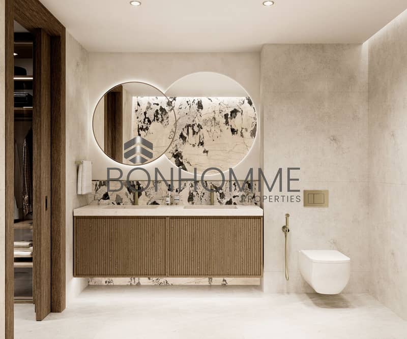14 3+1 Master Bathroom (3). jpg