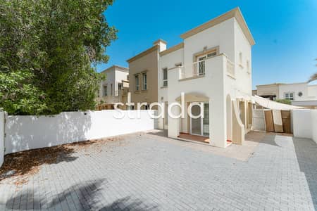 LARGE PLOT | NOTICE SERVED | NEXT TO PARK