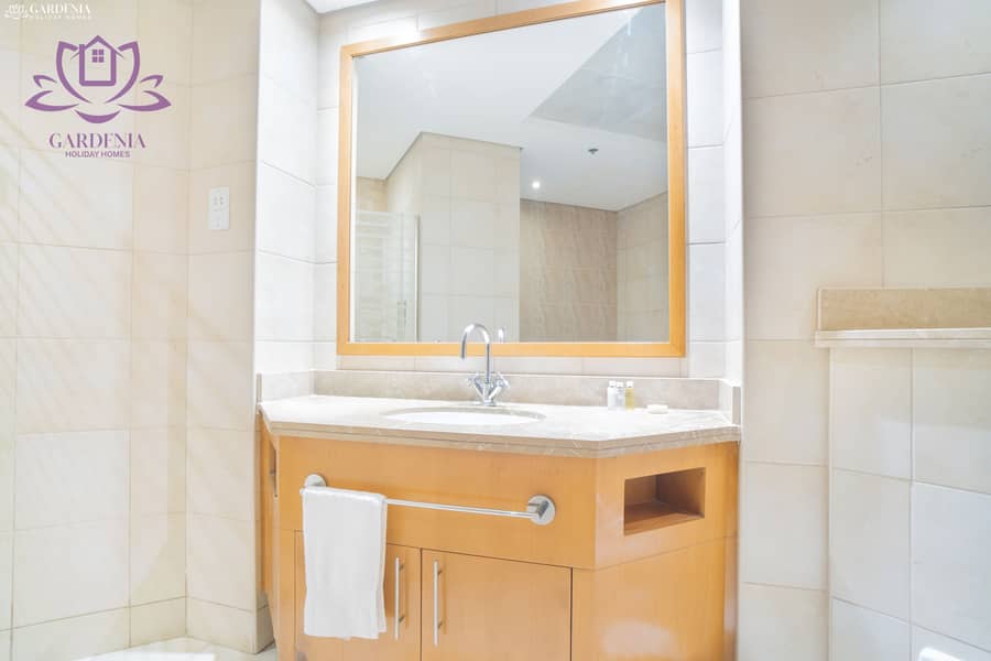 20 Bath 1 2. jpg