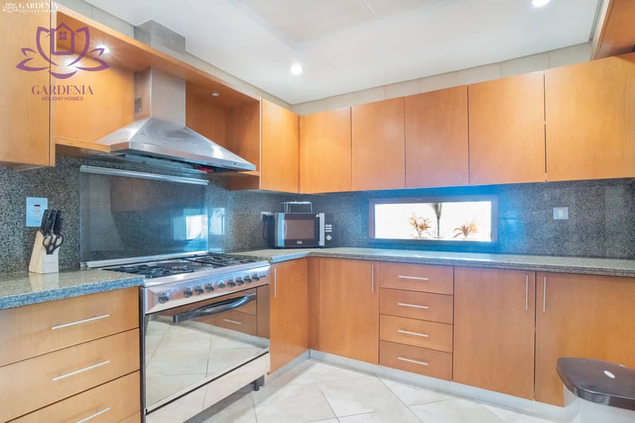 34 Kitchen 2. jpg