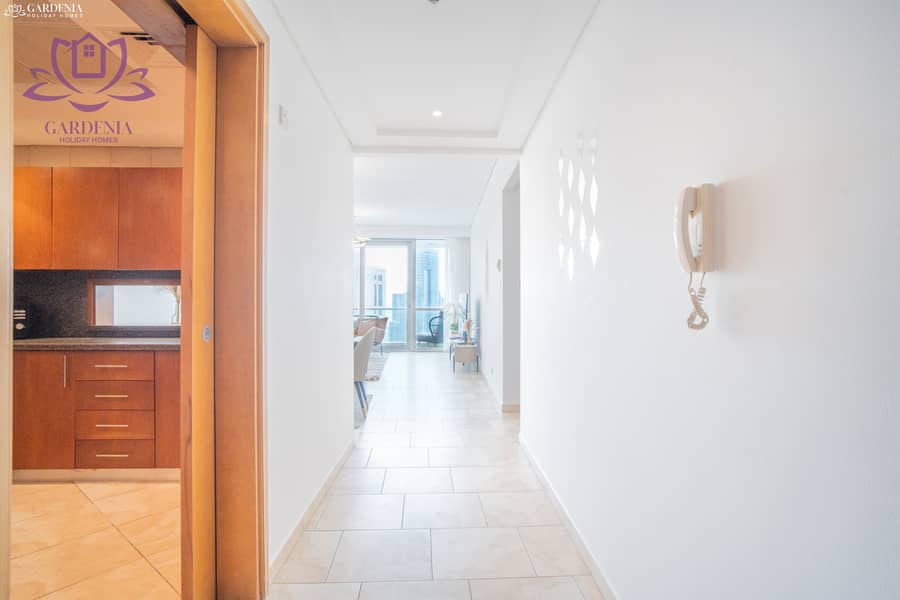 8 Hallway. jpg