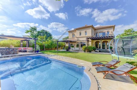 Unique and Upgraded | Golf Course | La Avenida Unique and Upgraded | Golf Course | La Avenida
