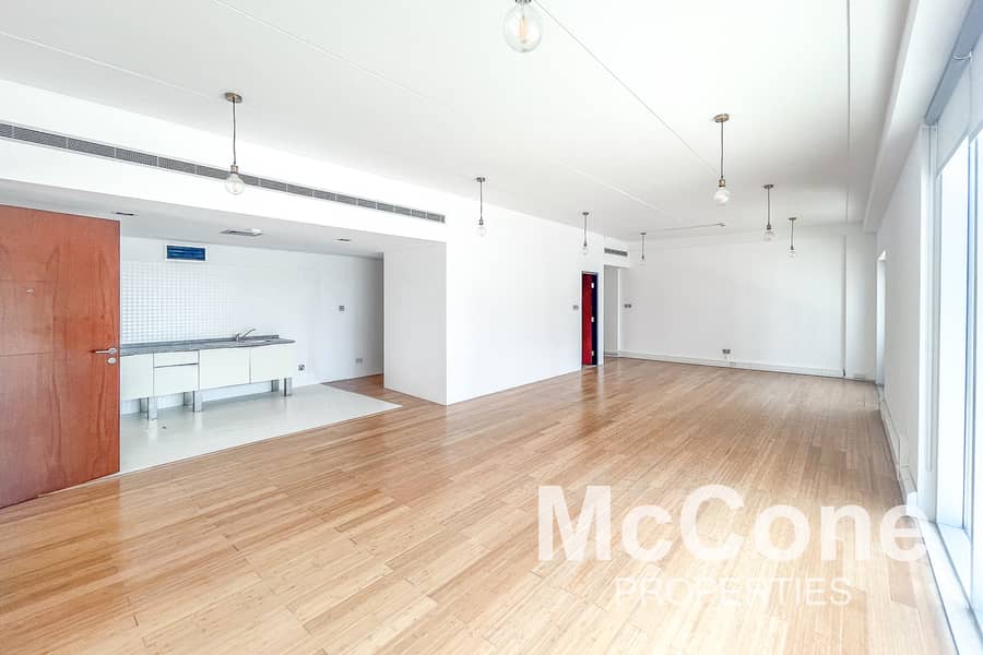 Fitted | Open Space | DDA License | Bright Fitted | Open Space | DDA License | Bright