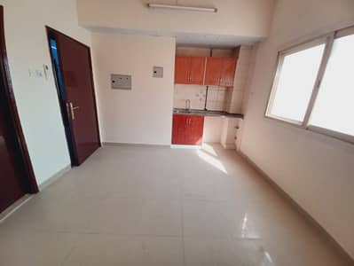 Studio for Rent in Muwaileh, Sharjah - 20241228_122635. jpg