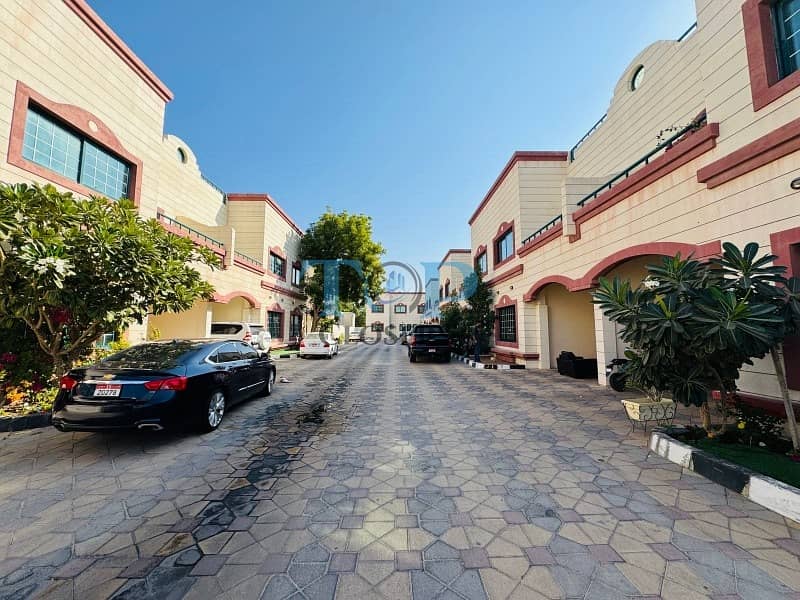 Вилла в Аль Джахили, 5 спален, 70000 AED - 10538953