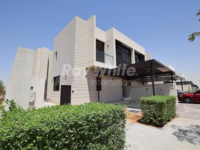 فیلا 4 غرفة نوم للبيع في داماك هيلز (أكويا من داماك)، دبي - Fully Furnished and Rare TH-H Type Villa فیلا 4 غرفة نوم للبيع في داماك هيلز (أكويا من داماك)، دبي - Fully Furnished and Rare TH-H Type Villa