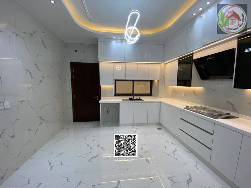 13 e3ad3e97-84fe-4aa6-8dff-baedaa6adc6b. jpg