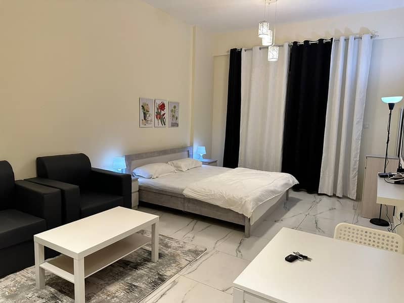 2 Bed Overview+Items. jpg
