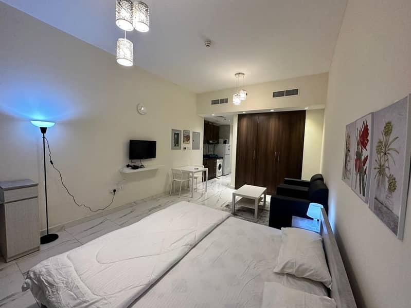 4 Bed Overview+Items+4. jpg