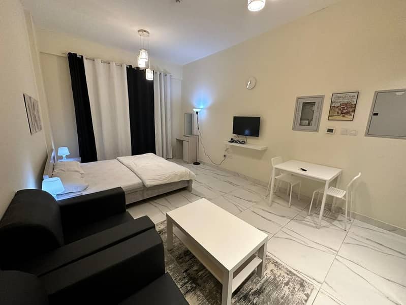 5 Bed Overview+Items+5. jpg
