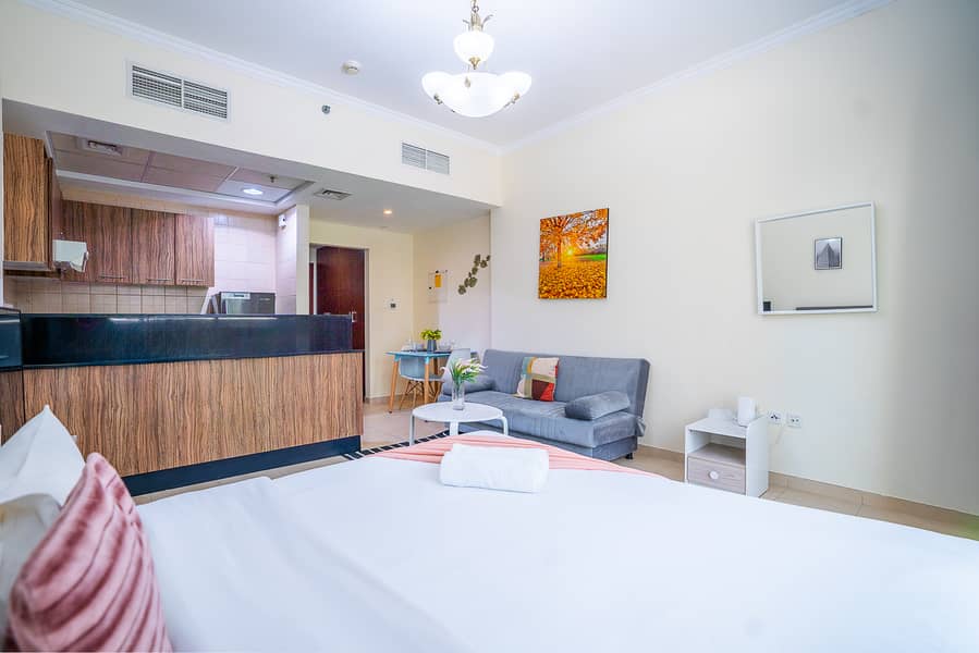 4 1311, Burj Al Nujoom-5. jpg