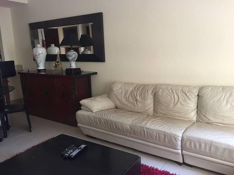 For rent 1 bed ground floor furnished flat