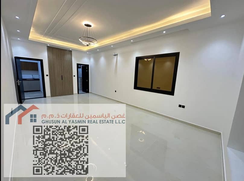 13 cdff7cc1-1a4d-4f30-b207-8a02497ec8cc. jpg