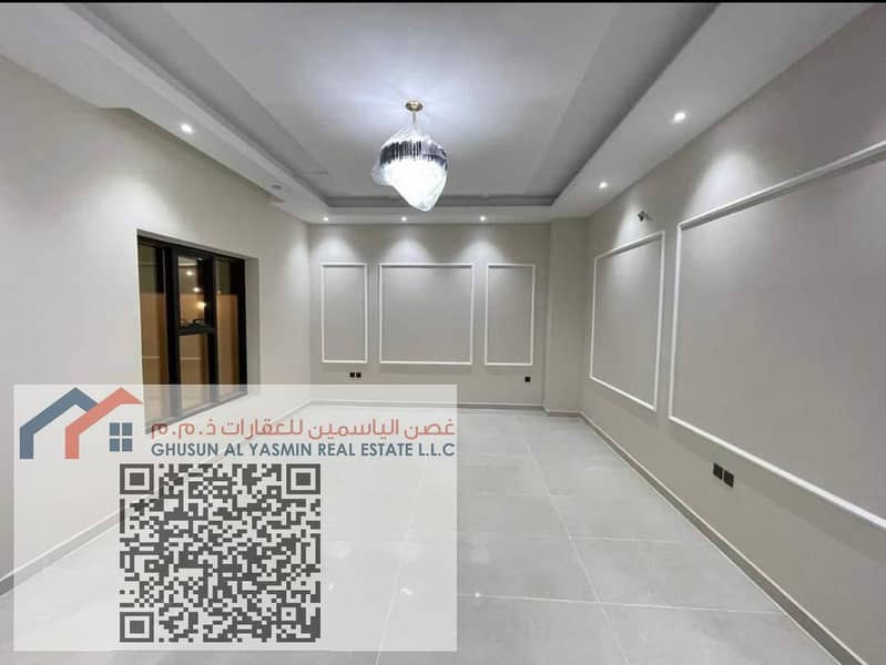 14 d8b1b76d-fda8-4c85-96f9-4a72172ad011. jpg