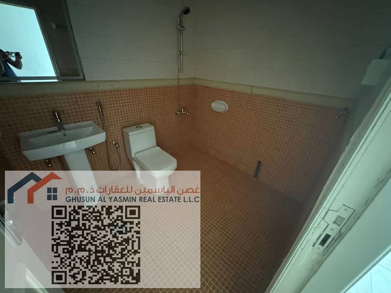 3 7ef80282-7086-441a-bfeb-9e8148242fcd. jpg