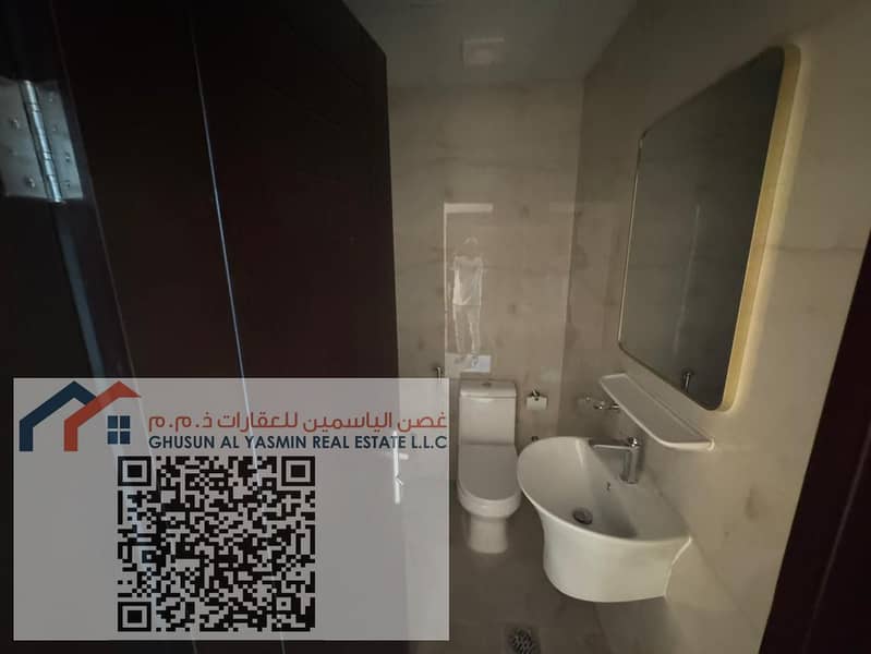 4 3c329600-5478-4f12-9e7f-585ace7750ea. jpg