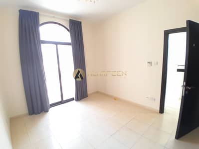 Near to Circle Mall | Well Maintained | Must View