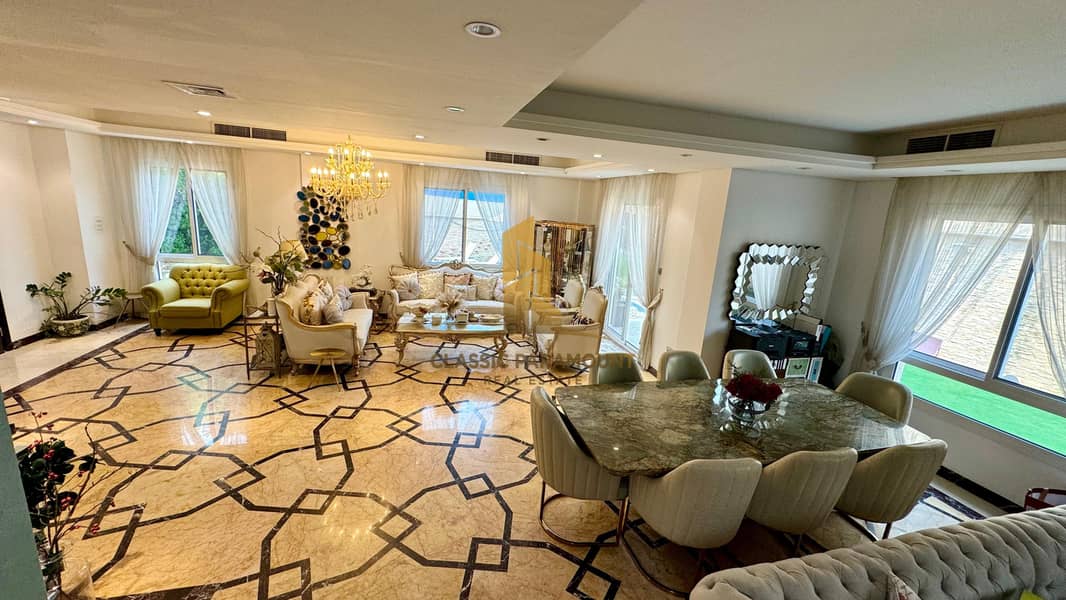 5 BHK Villa Landscaped Garden with Pool 5 BHK Villa Landscaped Garden with Pool