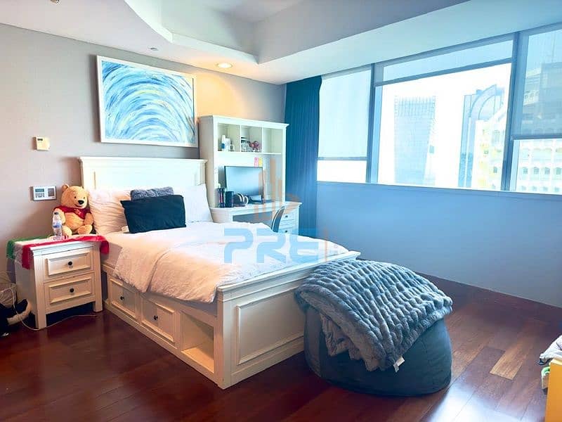 8 Jumeirah Living WTC Pics (13). jpeg