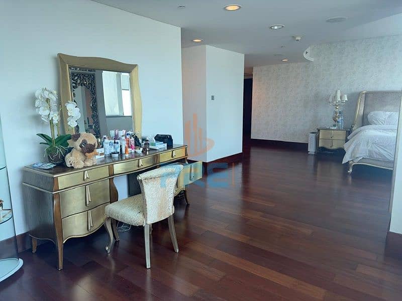 14 Jumeirah Living WTC Pics (15). jpeg