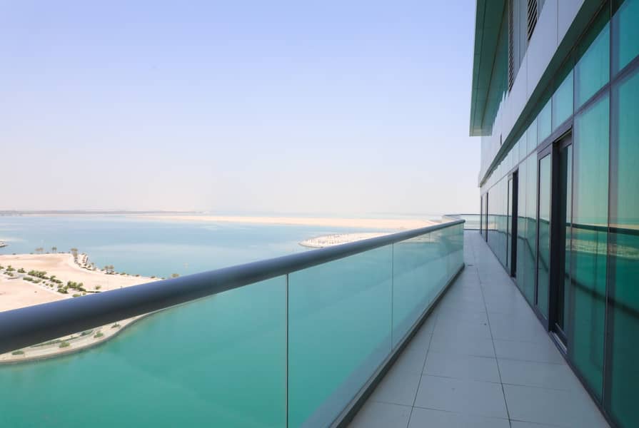 Furnished Penthouse with Huge Balcony & Sea View!