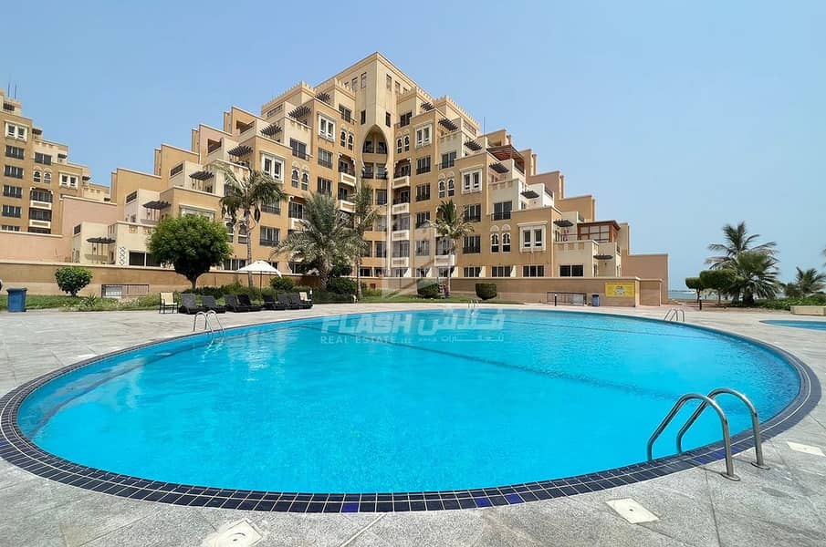 3 Pool+Building. jpeg