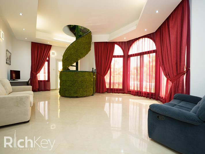 14 Emirates Hills-Villa 050_123. jpg
