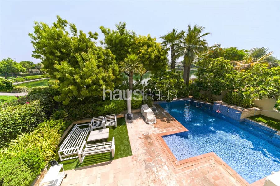 位于芳草青青，芳草青青7号 5 卧室的别墅 17400000 AED - 10551515