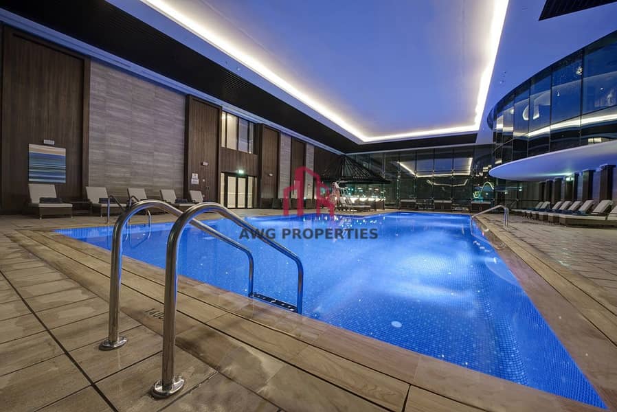 10 Indoor Pool 2-min. jpg