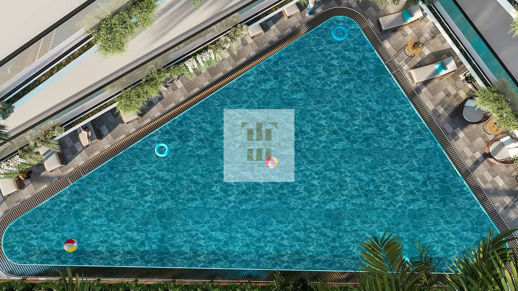 25 Pool_01. jpg