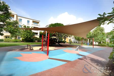 Corner Unit | Direct access to gardens | Rented Corner Unit | Direct access to gardens | Rented