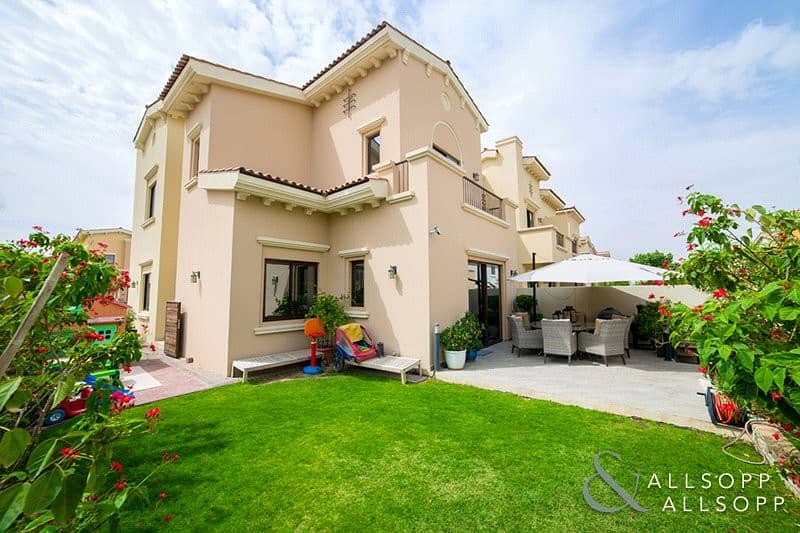 Must See | Maintained | 2E | 3 Bedrooms Must See | Maintained | 2E | 3 Bedrooms