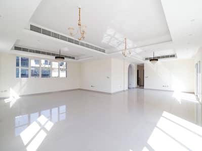Spacious 5 Bedroom Villa | Vacant | Unfurnished