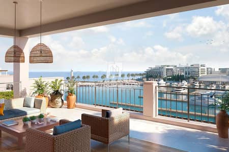 3 Bedroom Apartment for Sale in Jumeirah, Dubai - Sea and Skyline Views| Modern Design | Great Price