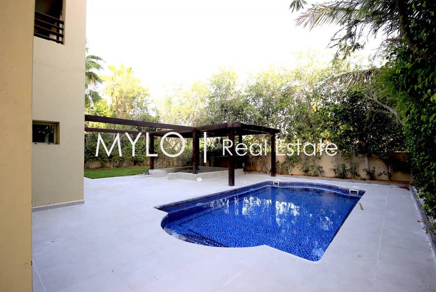 5 Beds | Private Pool | Rooftop Terrace